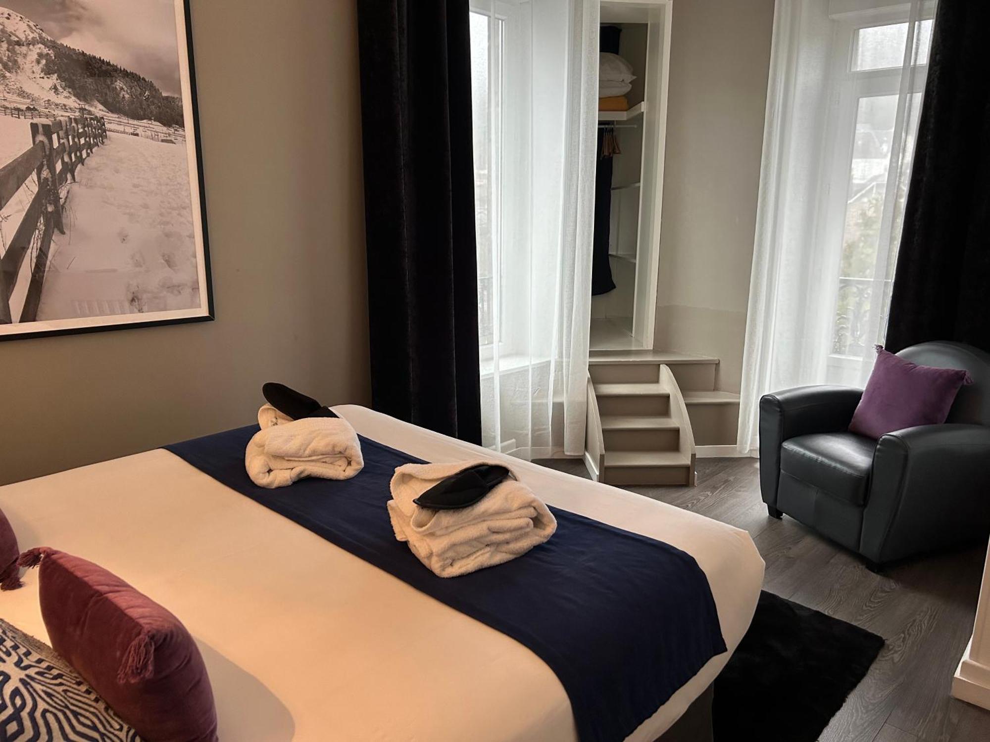 Le Grand Hotel Mont Dore Buitenkant foto