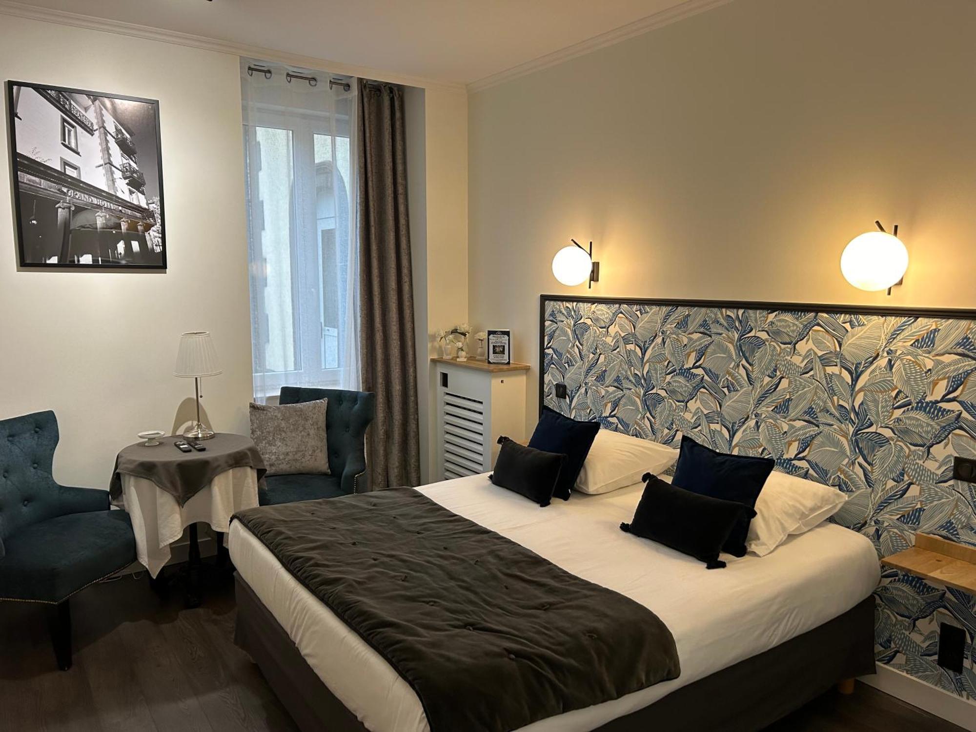 Le Grand Hotel Mont Dore Buitenkant foto