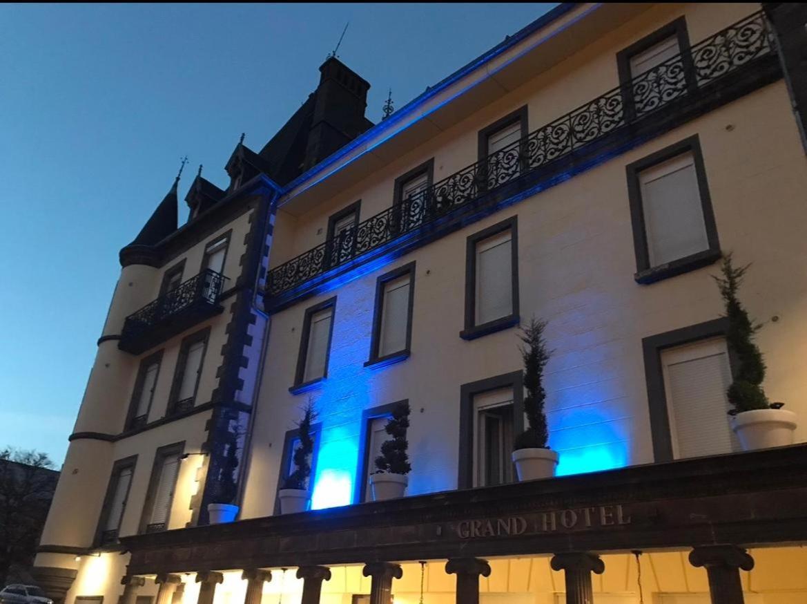 Le Grand Hotel Mont Dore Buitenkant foto