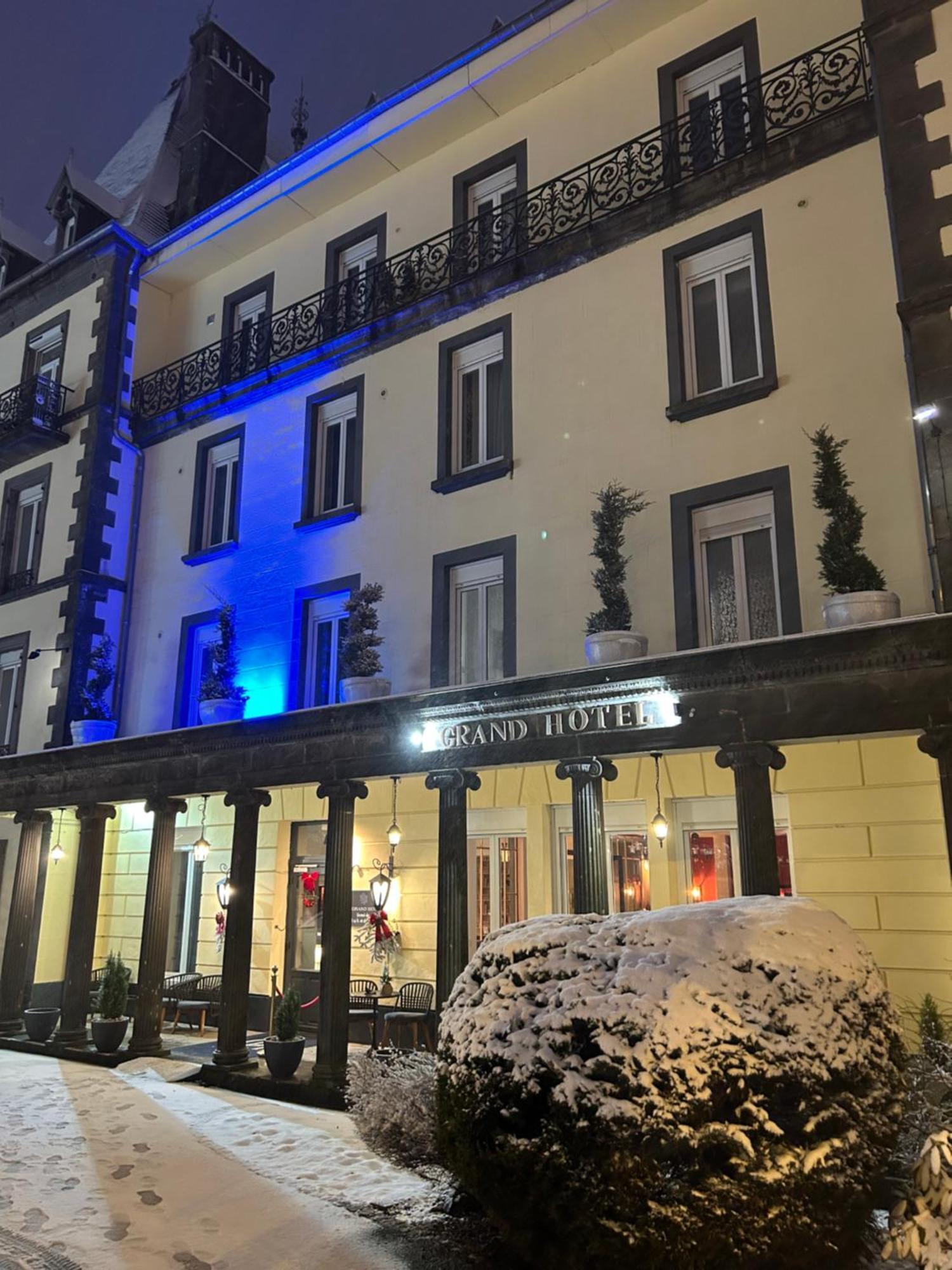 Le Grand Hotel Mont Dore Buitenkant foto